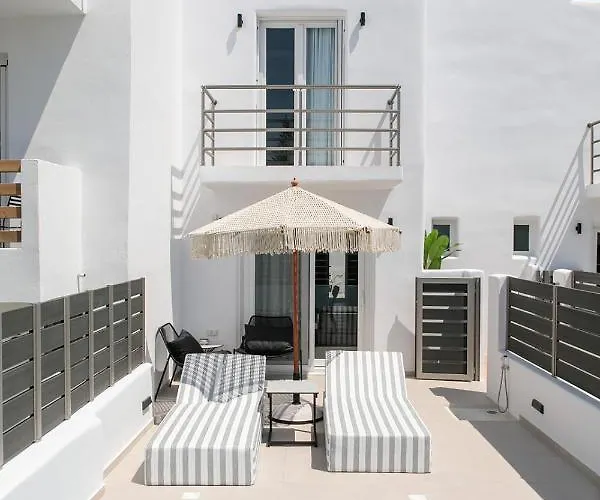 Willa Amelia Naxos Naxos City